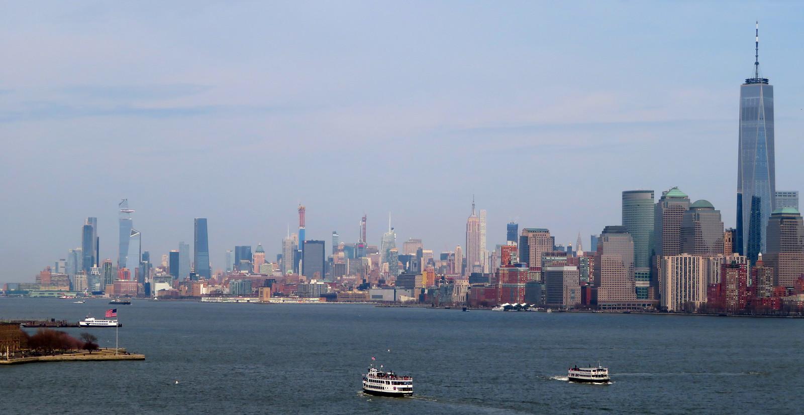 Wall Street Selloff Squeezes Upper East Side Portfolios as Energy and Crypto Offer Rare Bright Spots