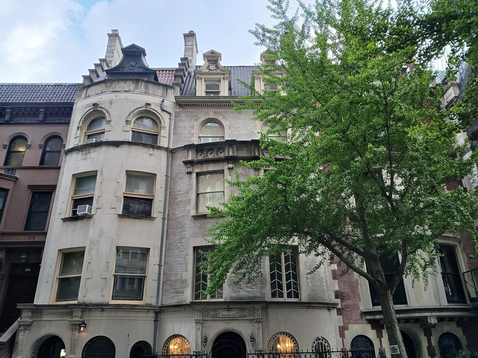 Upper West Side Apr 2026 33