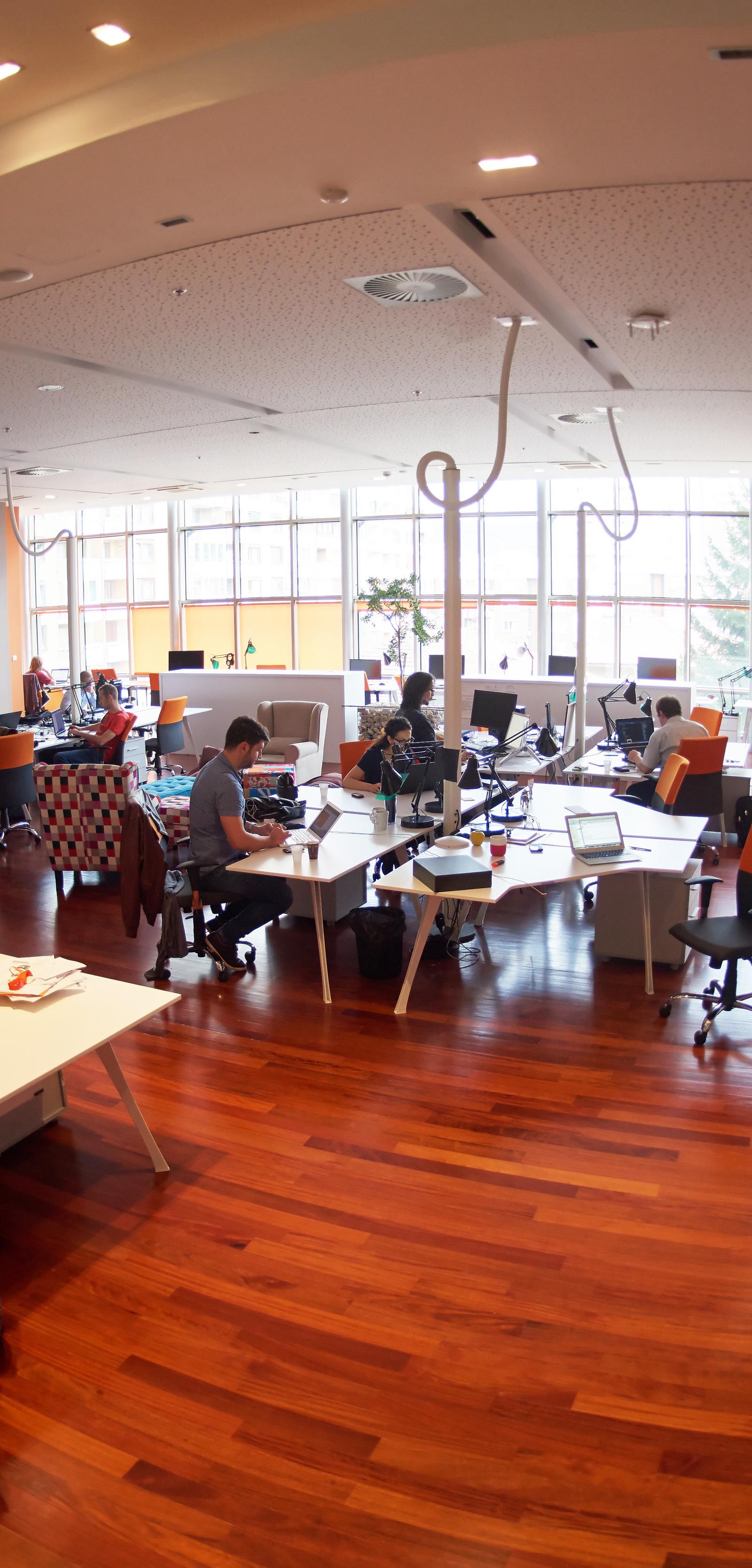 FinTech Startups Attract Major Investment at Financial District Events