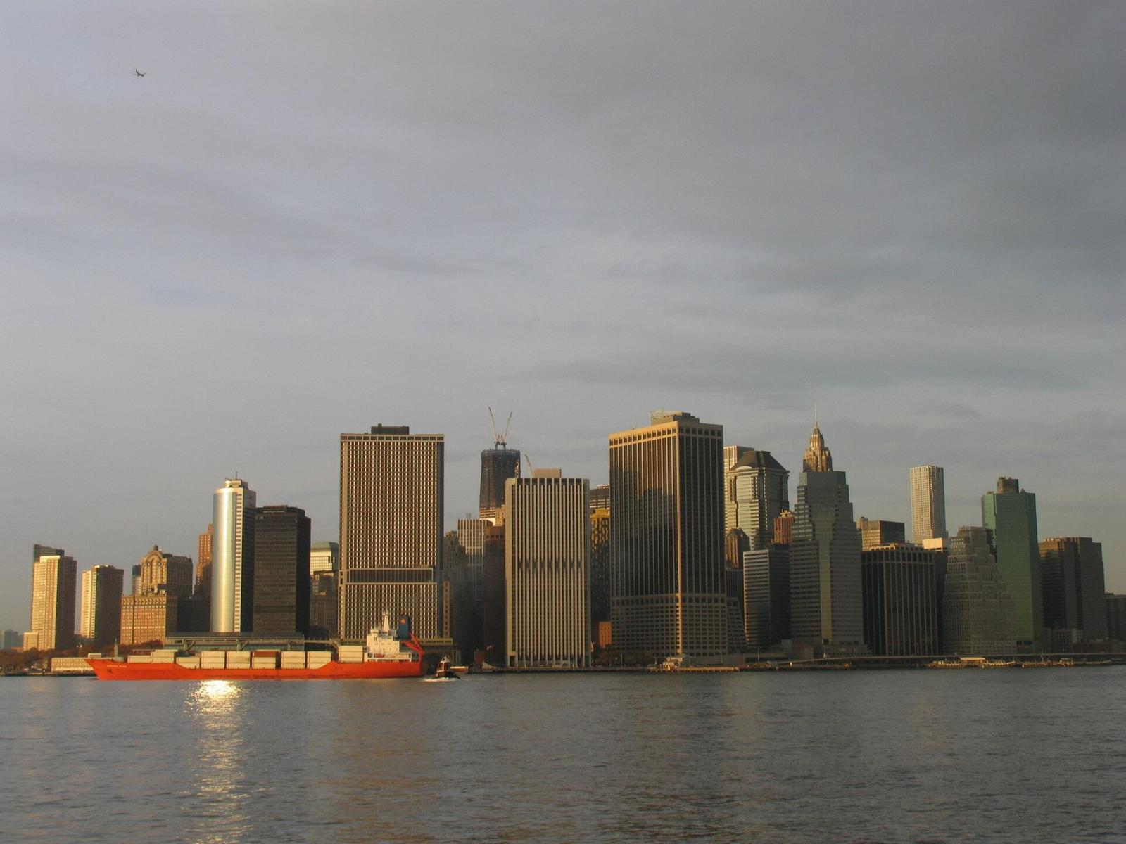 NYC Financial District (Water Taxi view)