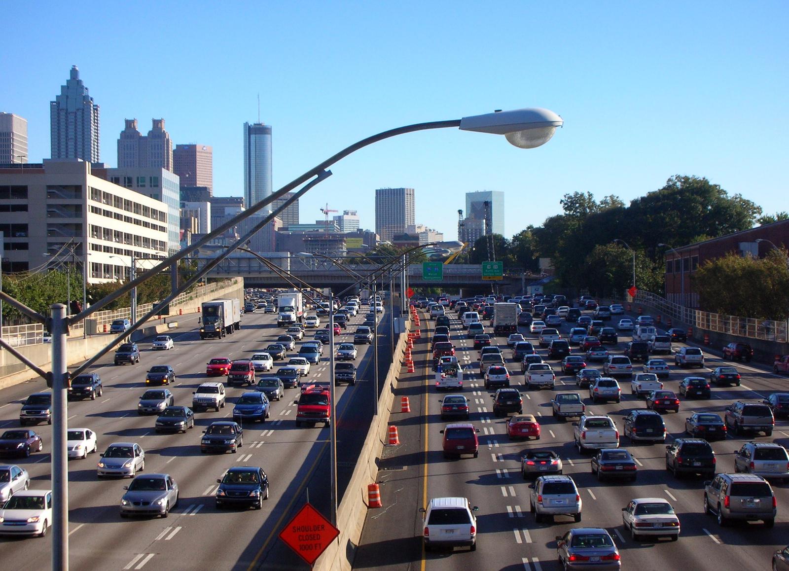 Midtown Residents Cut Screen Time, Boost Focus With Phone-Free Hours